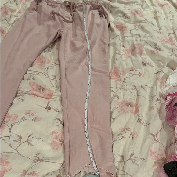 Venti6 NWOT Pink Stretchy Freyed Hem Joggers. Drawstring Waist . Soft Size S - Picture 6 of 10